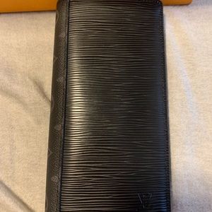 Louis Vuitton Epi Eclipse Brazza Wallet